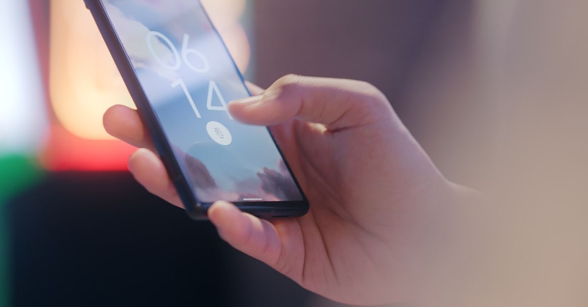 Mobile Banking Tanpa Was-Was: Tujuh Kebiasaan Pelindung Saldo