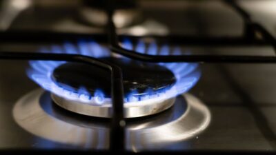 Listrik Murah dan Gas Melon: Memahami Dua Subsidi di Rumah Anda